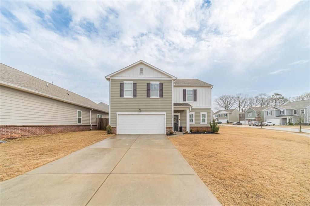 Photo of 222 Knightsbridge Lane, Winder, GA 30680 (MLS # 7727796)