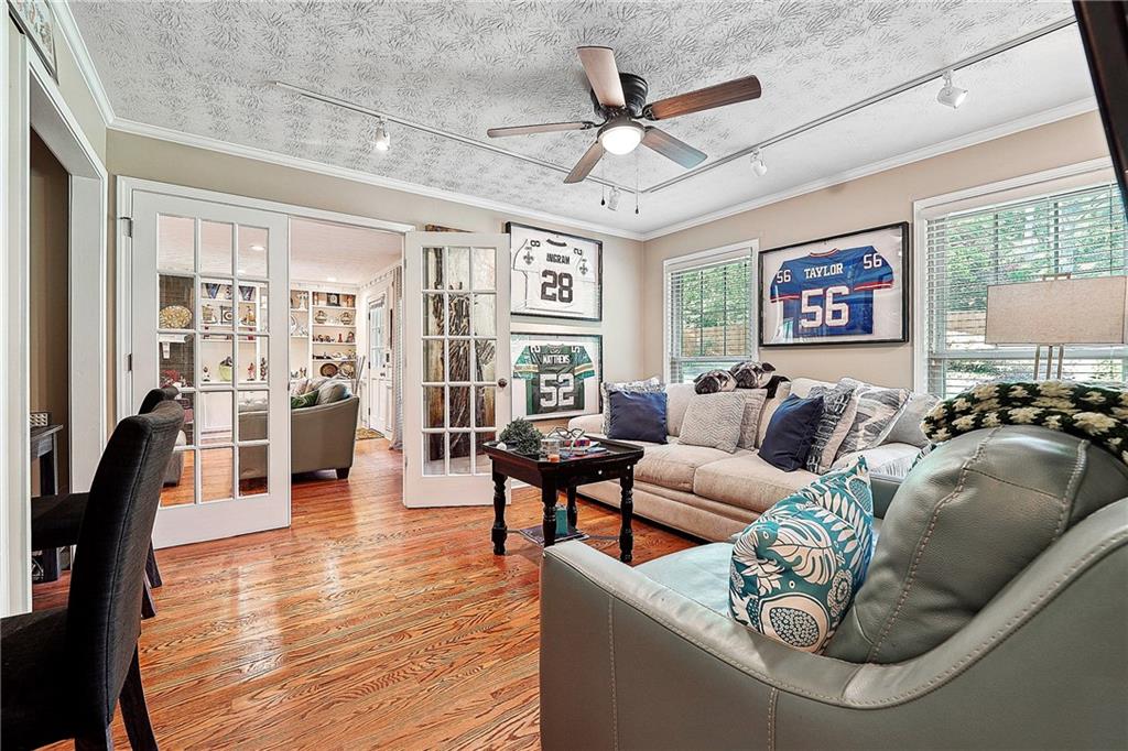 5027 Castlewood Drive, Lilburn, Georgia image 13