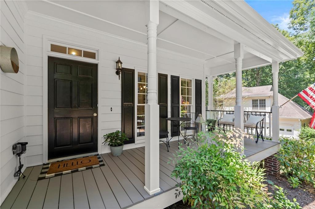 313 Thorntree Lane