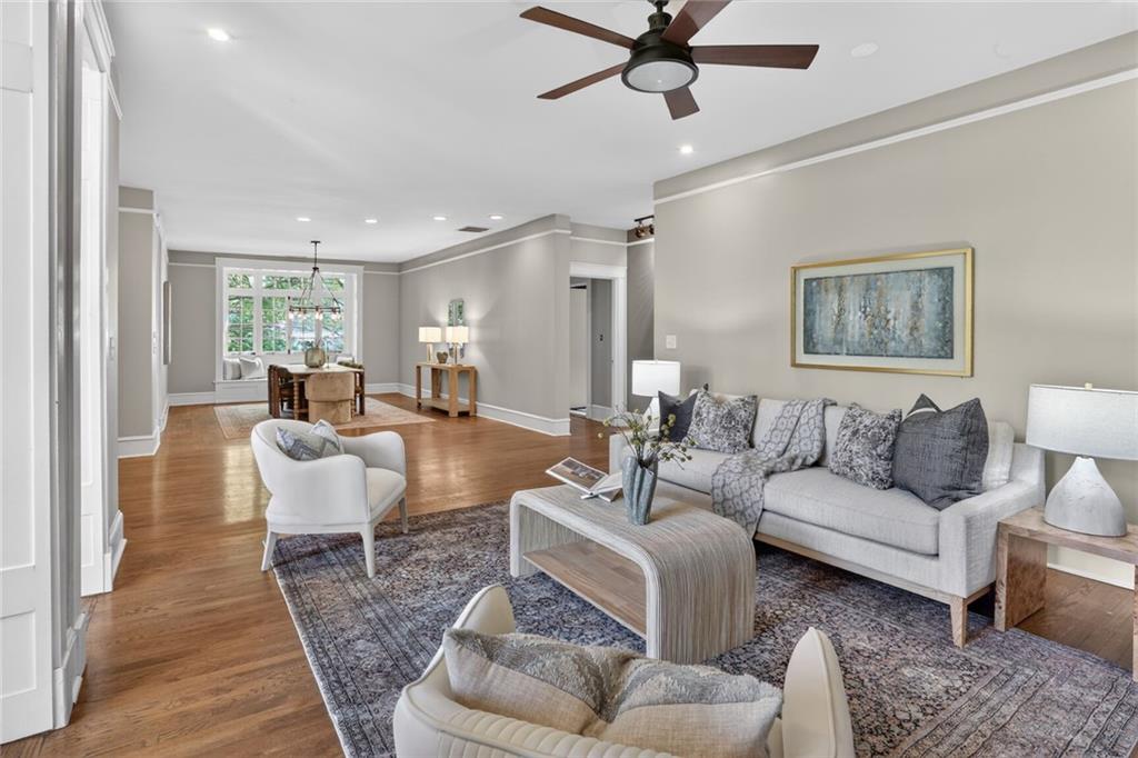 754 Juniper Street NE 11