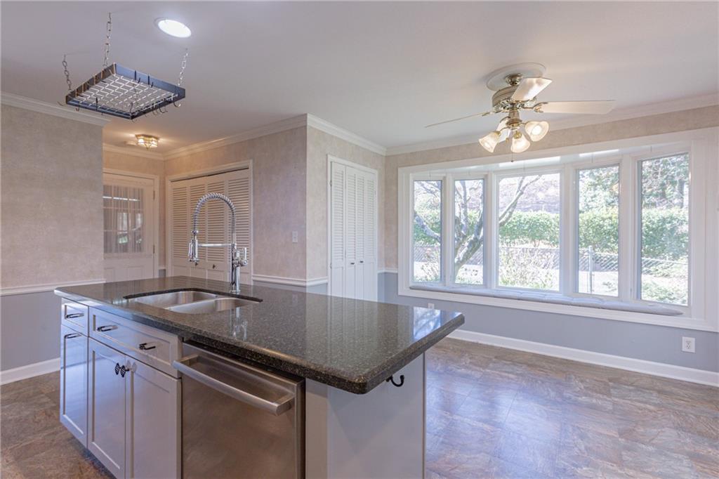 660 Hembree Road, Roswell, Georgia image 28