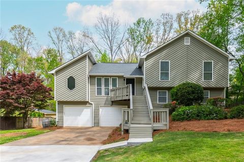 Photo of 3949 N Indian Circle NW, Kennesaw, GA 30144 (MLS # 7749264)