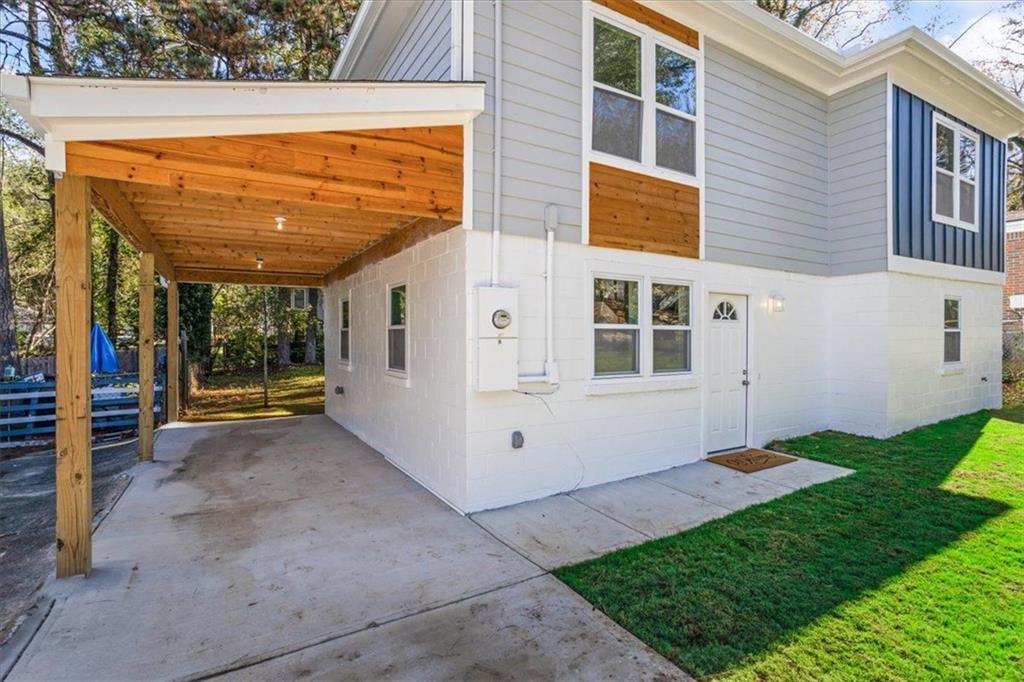 1270 GRAYMONT Drive SW