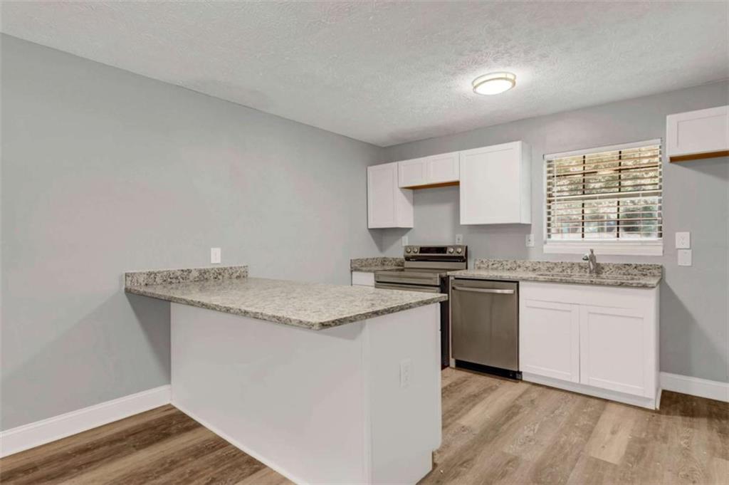 1677 Liberty Valley