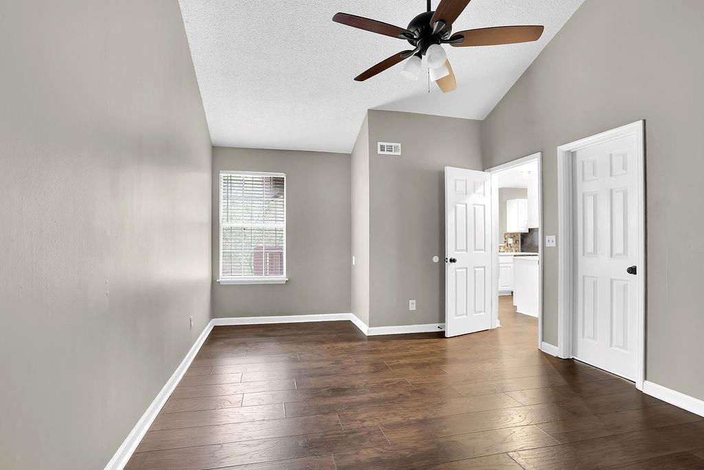 Rivermont Village - Residential