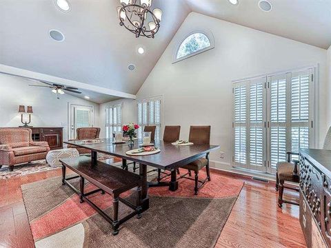 A home in Powder Springs