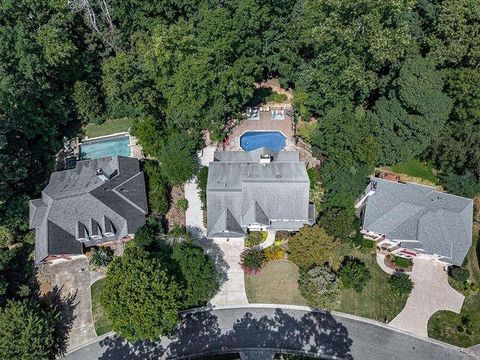 A home in Powder Springs