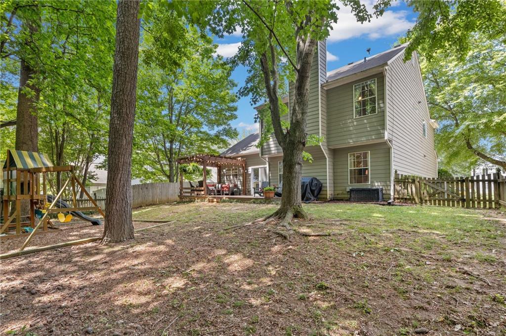 4025 Lullwater Way, Alpharetta, Georgia image 22