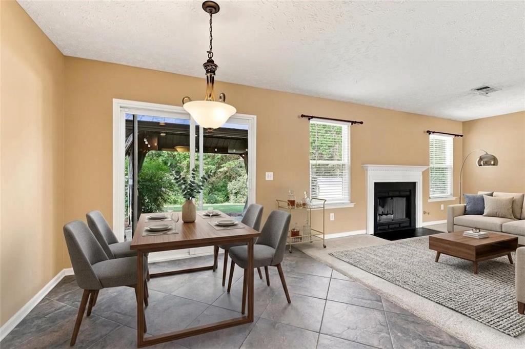 5015 Teal Trail