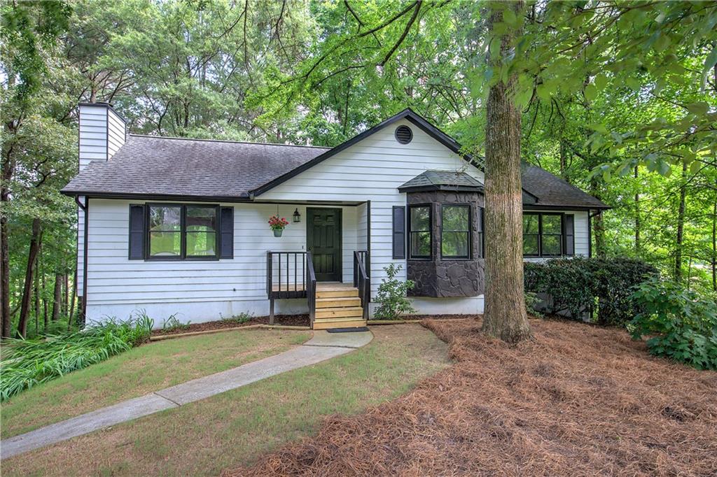 17 W Ridge Drive SE