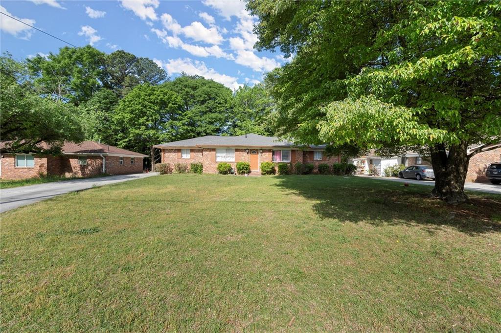 2844 Whispering Hills Drive