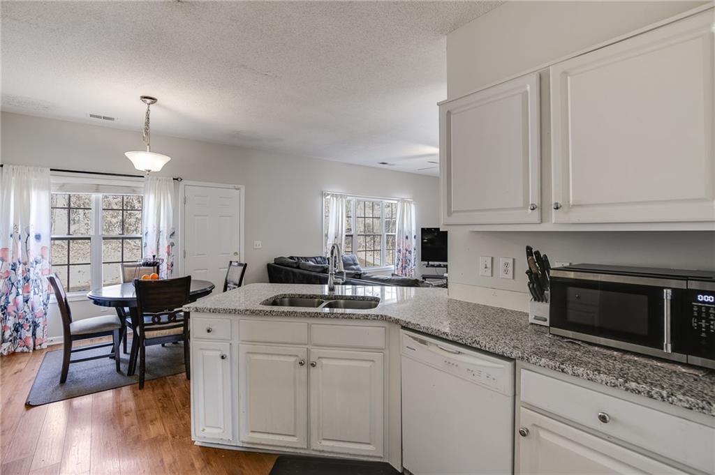 5729 Newnan Circle, Austell, Georgia image 10