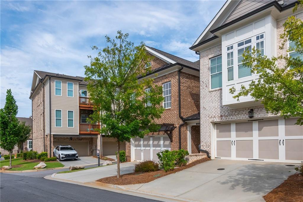 5054 Sealy Circle