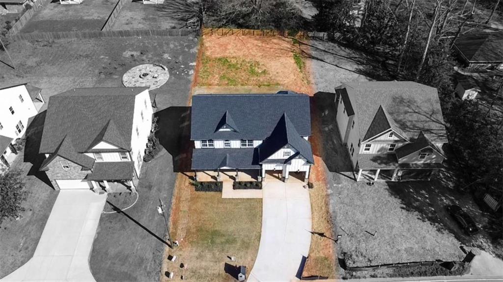 1080 NE Eastview Road