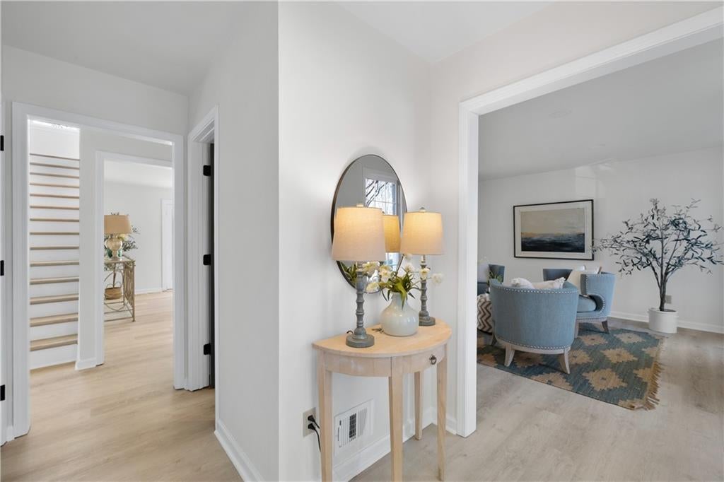 Photo of 2360 Milstead Circle NE, Marietta, GA 30066 (MLS # 7840466)