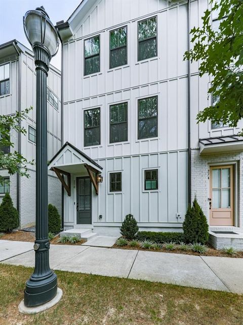 Photo of 270 Dilbeck Place NE, Sandy Springs, GA 30342 (MLS # 7627085)