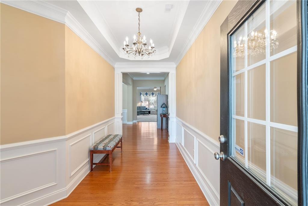 6355 Marlow Drive, Cumming, Georgia image 4