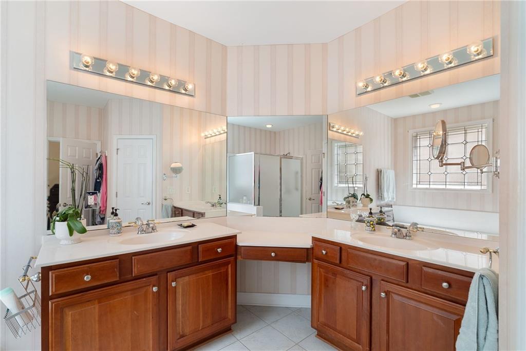 6355 Marlow Drive, Cumming, Georgia image 22