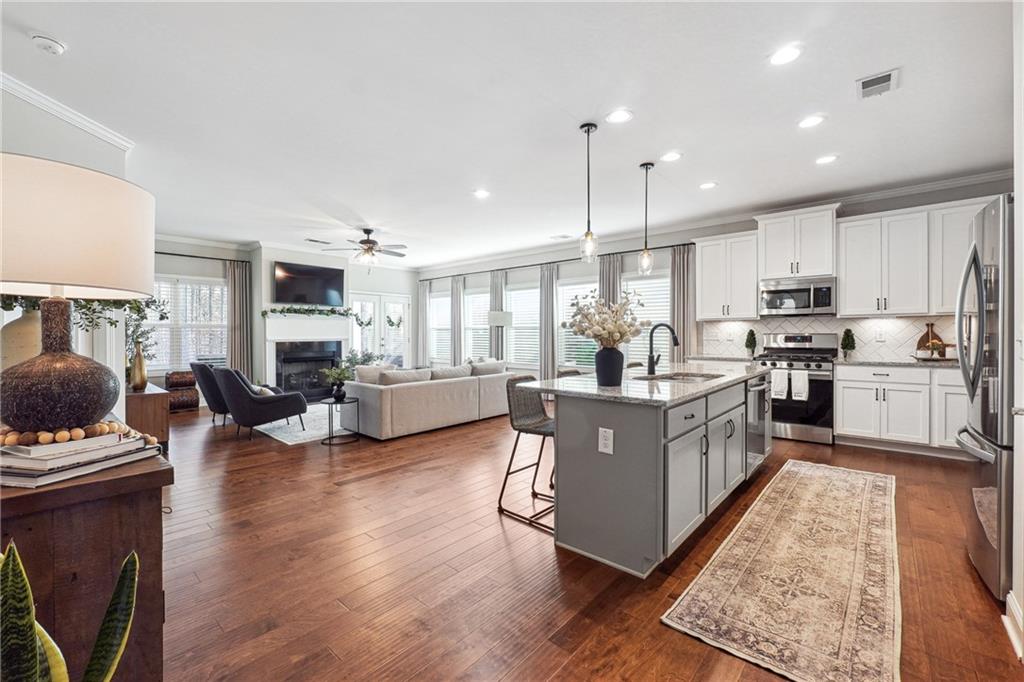 185 Rosemary Landing