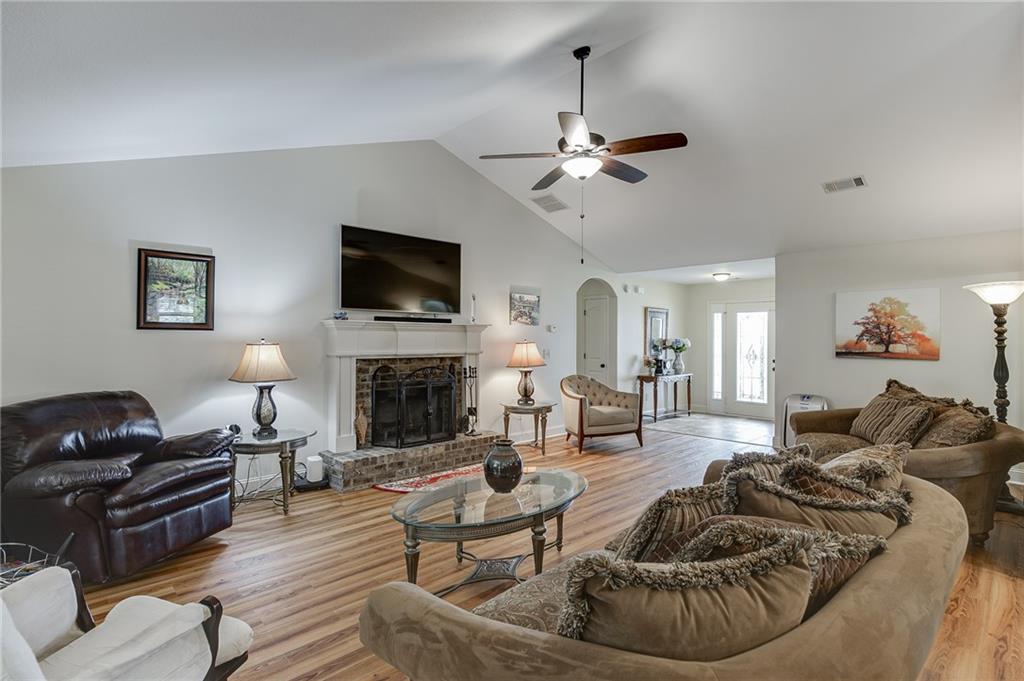 810 Brandon Drive