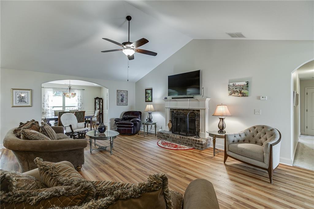 810 Brandon Drive