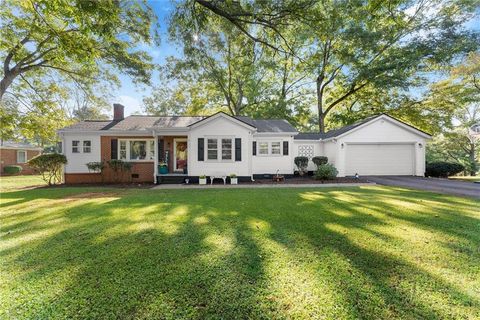 307 Scott Street Commerce GA 30529