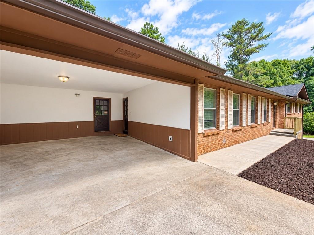 177 Northwind Court SW