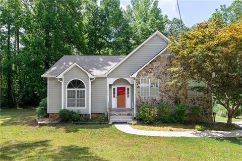 A home in Douglasville