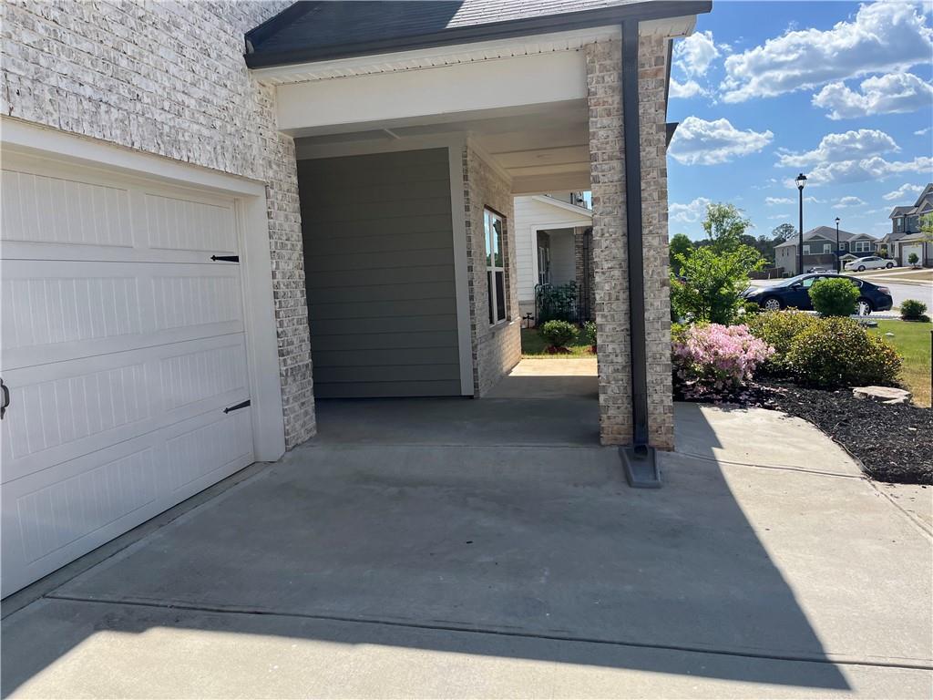 719 sara meadow Road