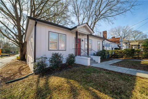 Photo of 1416 Oglethorpe Avenue SW, Atlanta, GA 30310 (MLS # 7539768)