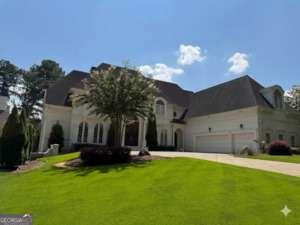 2212 Ascott Valley Trc