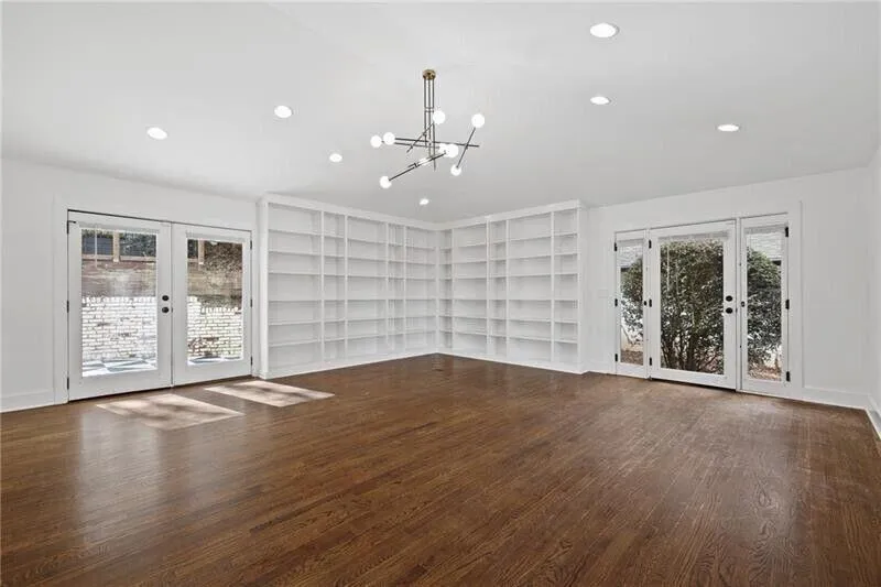 Atlanta, Georgia 30329, United States, 4 Bedrooms Bedrooms, ,3 BathroomsBathrooms,Residential,Active,138218