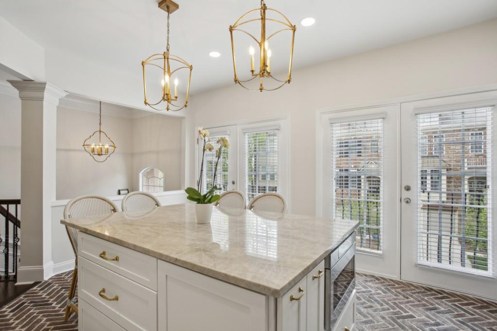 346 Ardmore Court, Atlanta, Georgia image 13