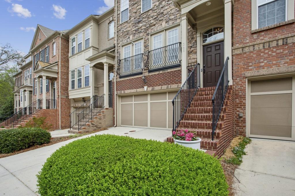 346 Ardmore Court