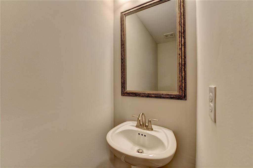 776 Sunset Park Drive, Suwanee, Georgia image 38