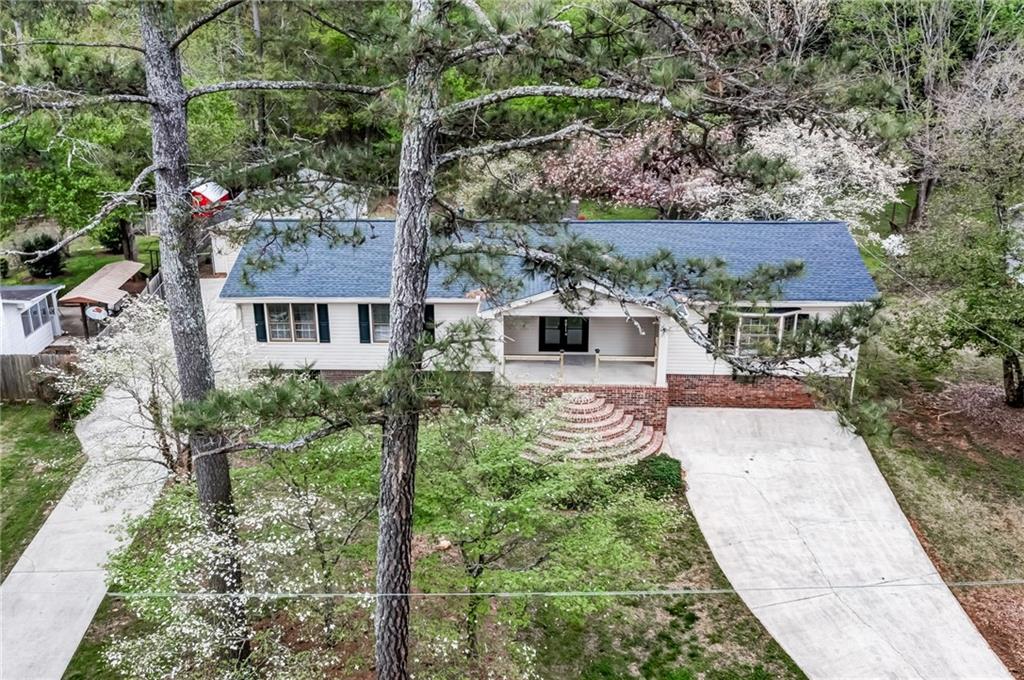 Due West Hills - Residential Lease