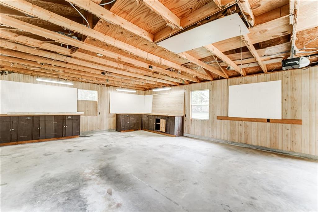 Due West Hills - Residential Lease