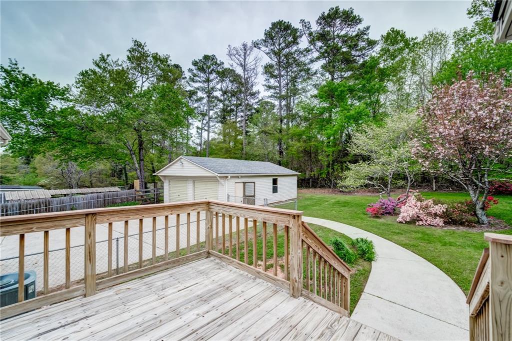 Due West Hills - Residential Lease