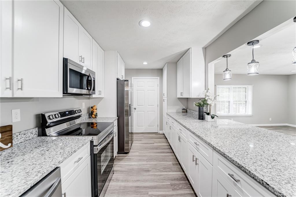 Due West Hills - Residential Lease