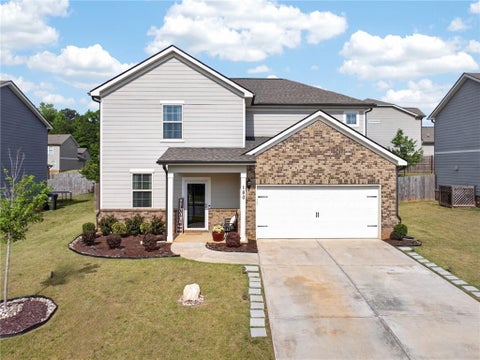 Homes For Sale - 180 Amberjack Trl<br/> Covington, GA 30016