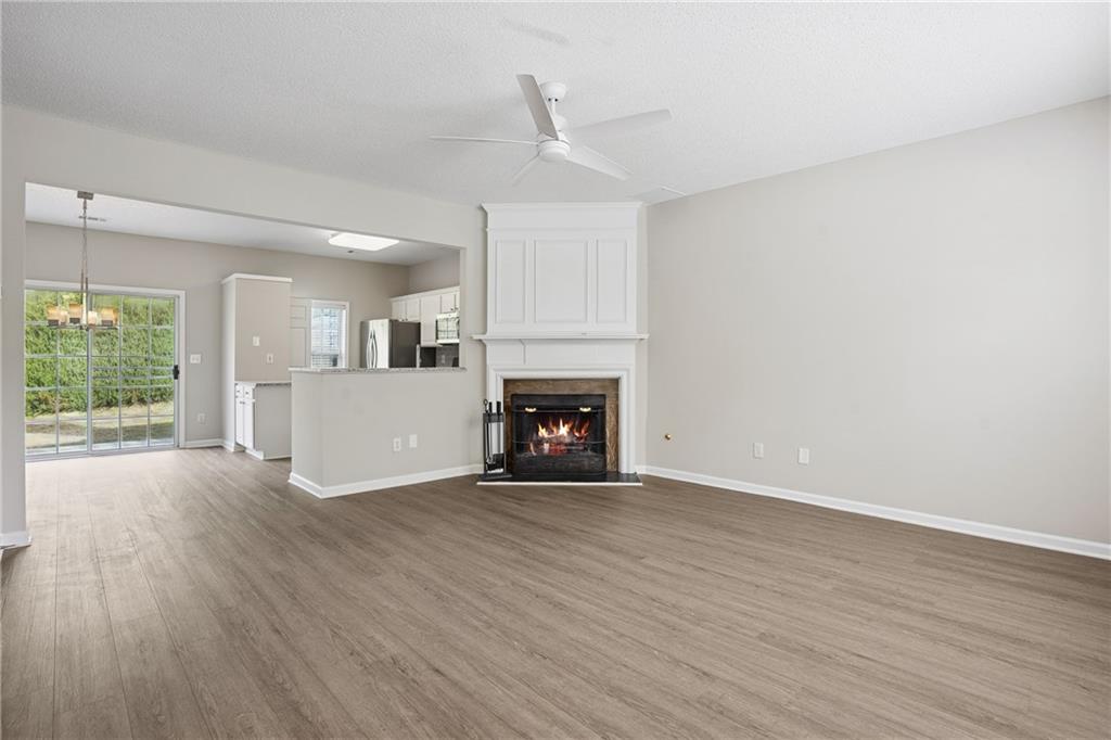 3742 Berkeley Crossing