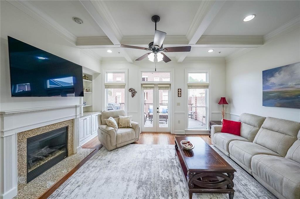 402 River Vista Drive, Atlanta, Georgia image 7
