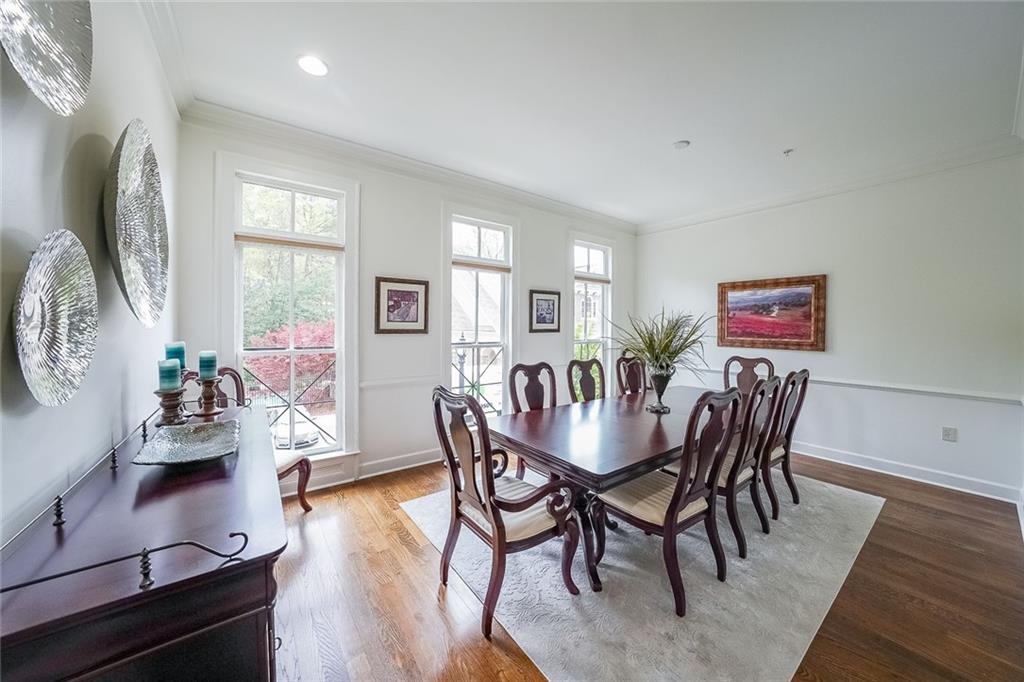 402 River Vista Drive, Atlanta, Georgia image 8