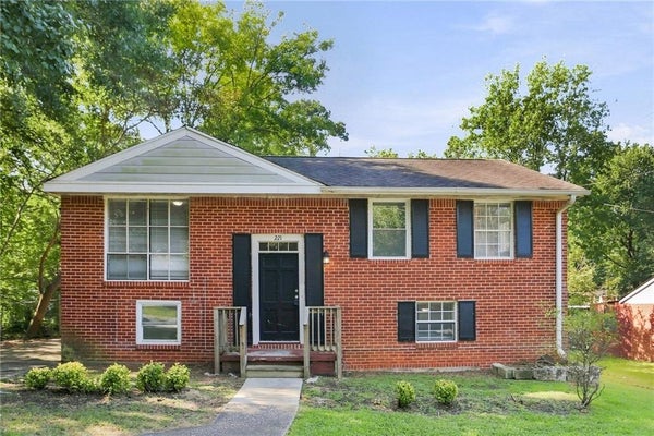 221 WHIPPORWILL WAY, RIVERDALE, GA 30274 - Image c6242ae7b64ebe98e009f7ed3f5b978e/1810936388