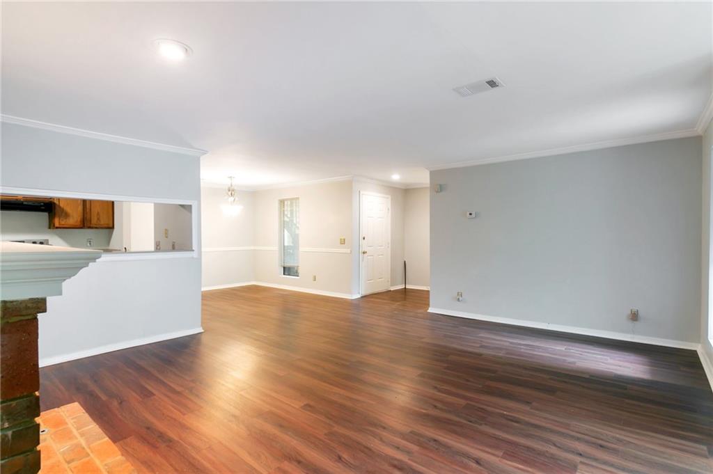 5551 Mountain Springs Circle