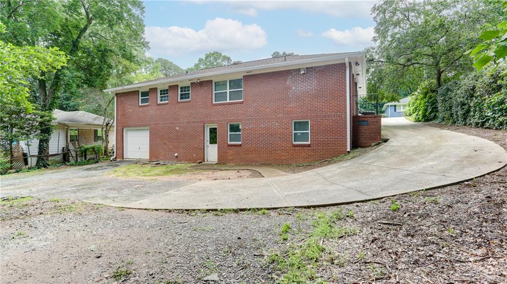 256 Indian Trail