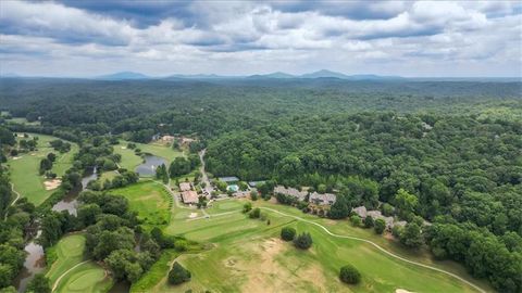 A home in Dahlonega