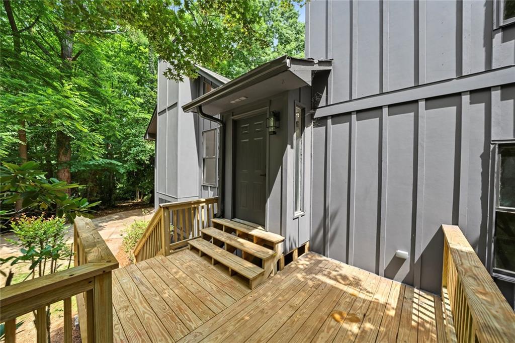 120 Emerald Cove Drive