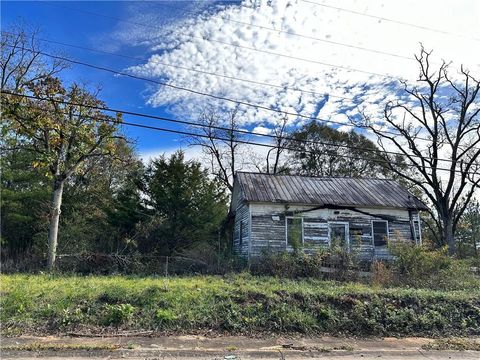 62 Washington Drive Forsyth GA 31029