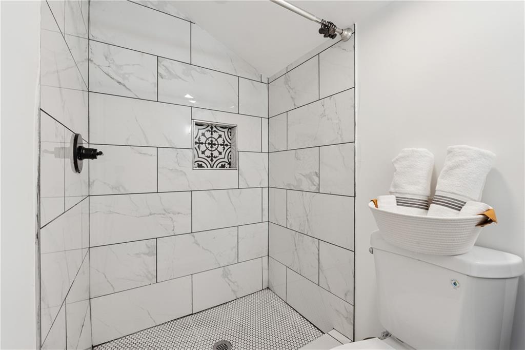 2060 Panstone Court, Marietta, Georgia image 31